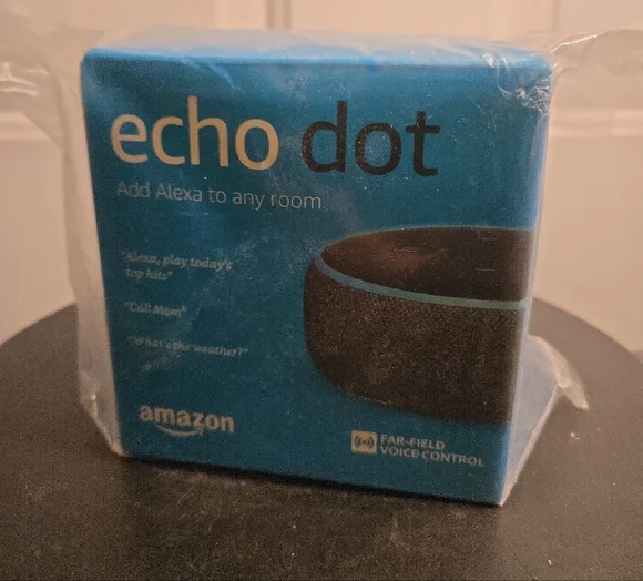 Amazon Echo Dot Alexa Never Used Or Hooked Up - Picture 3 of 7